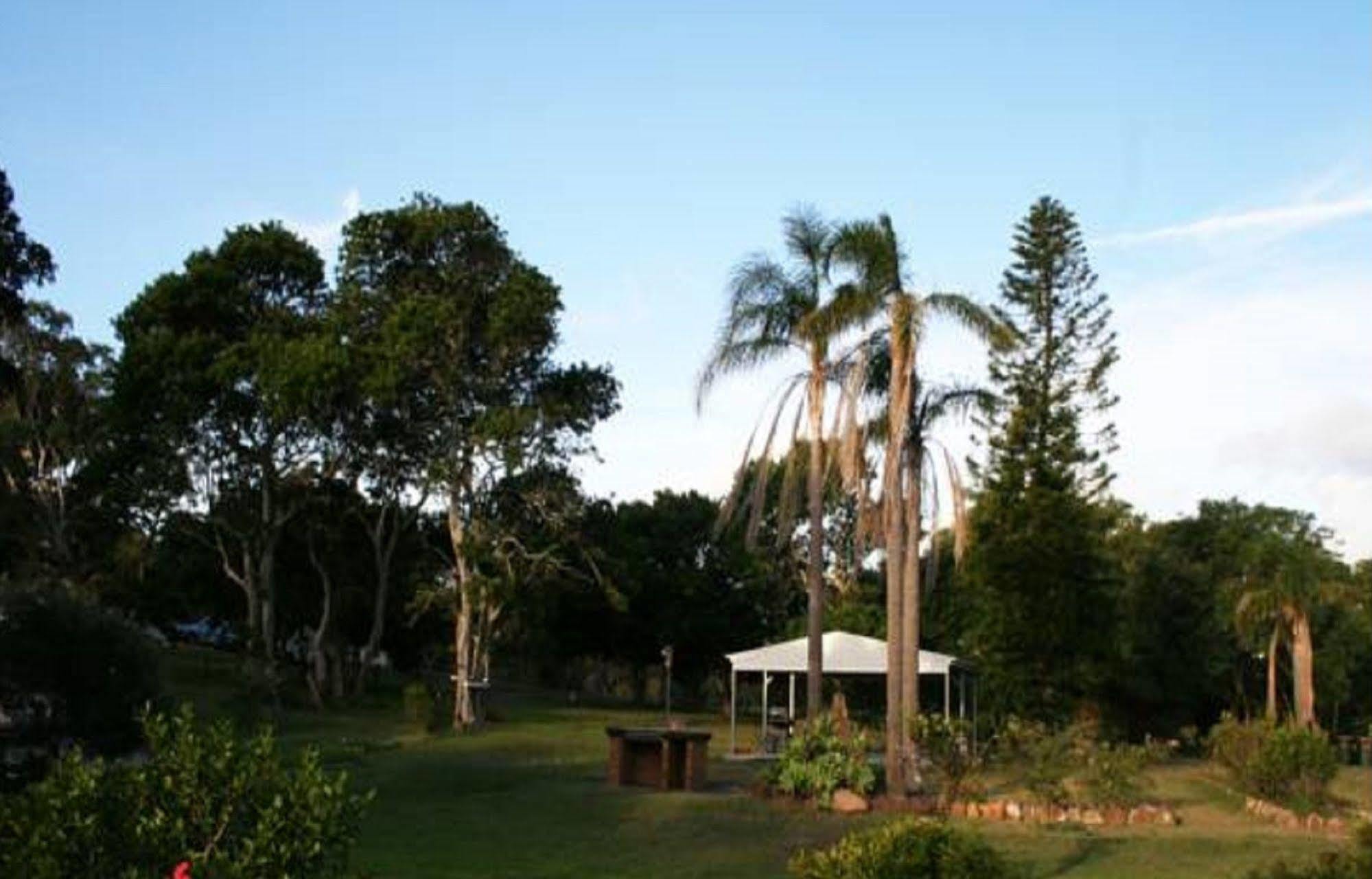 Fern Bay Motel Exteriör bild